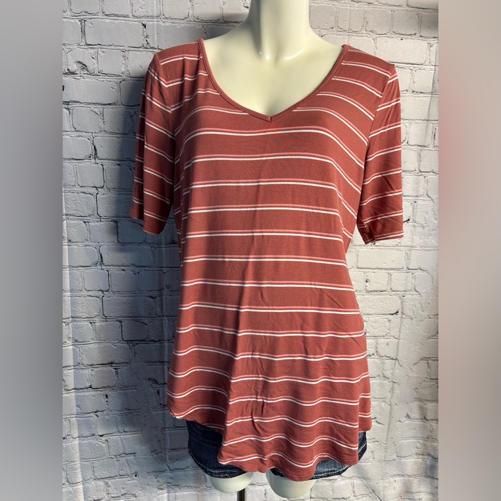 Women’s Large Striped V-Neck Maurice’s Top
